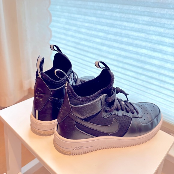 Nike Air Force 1 Women’s Size 6 - Picture 1 of 5